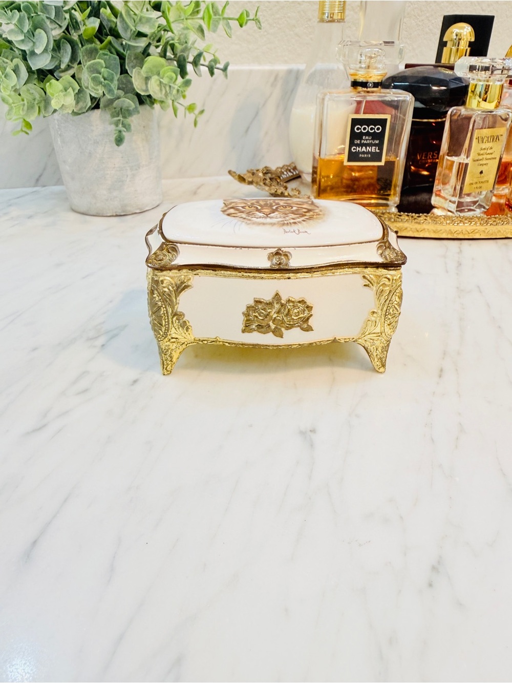 Vintage Porcelain & Enamel Cat Trinket Jewelry Box - Picture 5 of 14